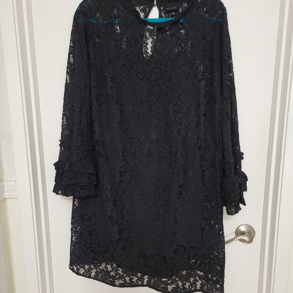 Black Midi Sheath Dress with Long Bishop Sleeves for Cocktail